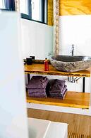 Waterlodge Reade Wikel