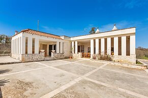 2845 Trulli Carvaloo by Barbarhouse