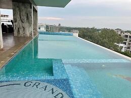 Grand River View Hotel