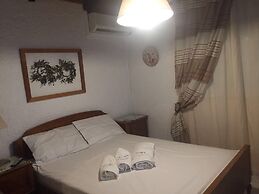 Glamorous apartment with sea view