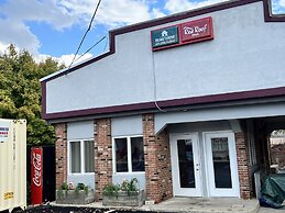 HomeTowne Studios by Red Roof Georgetown, KY