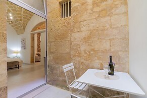 2869 Casa dei Nonni di via Idomeneo - Suite Oro by Barbarhouse