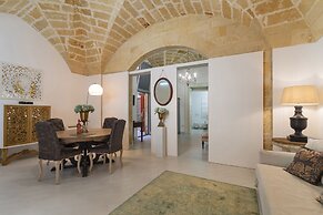 2869 Casa dei Nonni di via Idomeneo - Suite Oro by Barbarhouse