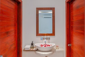 Victoria Central Residence