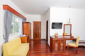 Victoria Central Residence