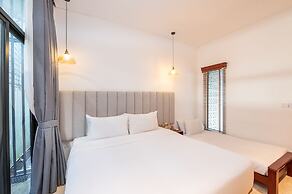 Victoria Central Residence