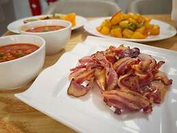 Elizabeth Golf Apartment