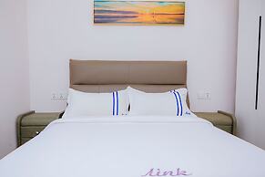 Elizabeth Golf Apartment