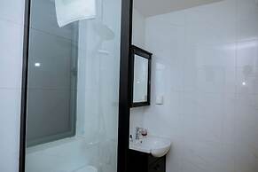 Elizabeth Golf Apartment