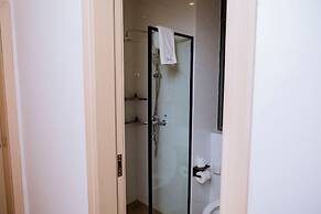 Elizabeth Golf Apartment