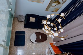 Elizabeth Golf Apartment