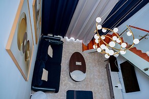 Elizabeth Golf Apartment