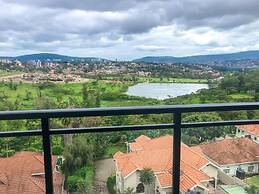 Elizabeth Golf Apartment