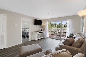 The Branson Condo at Fall Creek - Overlooking the Rolling Hills