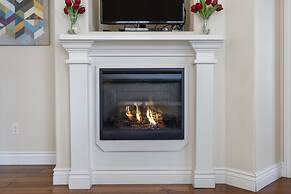 The Branson Stone Cliff Hideaway - 3 Min From Silver Dollar