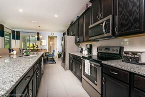 1800 Sandy Park Trail