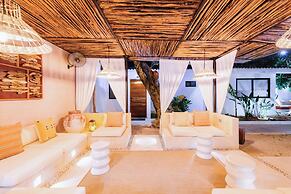 Malish Hotel & Spa Luxury Edition