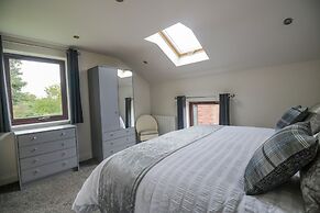 The Annexe, Melbourne House