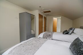 The Annexe, Melbourne House