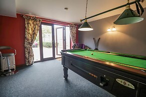 The Annexe, Melbourne House