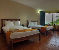 Arenal Roca Lodge