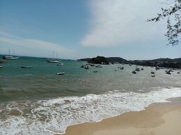 Sabatico Beach House