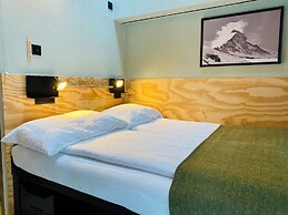 Peaky Riders Self Check-in Hotel