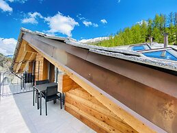 Peaky Riders Self Check-in Hotel