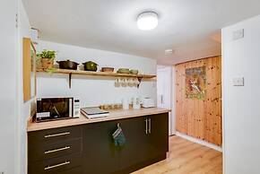 The Summertown Studio 1 Bedroom Kitchenette