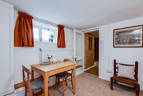 The Summertown Studio 1 Bedroom Kitchenette