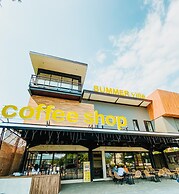 Summerville Hotel & Coffee Shop