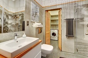 Lion Apartments - Family Stay