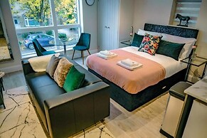 Catharine House by condokeeper