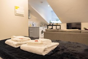 Catharine House by condokeeper