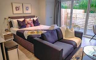 Catharine House by condokeeper