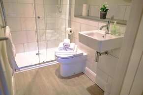 Catharine House by condokeeper