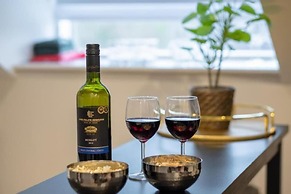 Catharine House by condokeeper