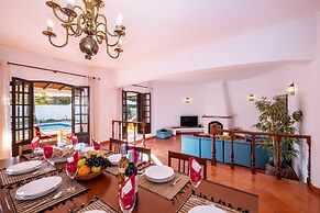 Villa Atlas