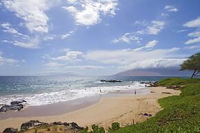 Aloha Kamaole Steps from Sand in Maui