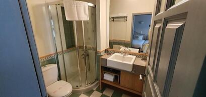 KIRIAKI GUESTHOUSE & SUITES