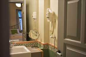 KIRIAKI GUESTHOUSE & SUITES