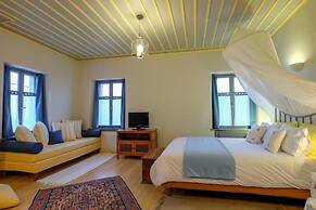 KIRIAKI GUESTHOUSE & SUITES