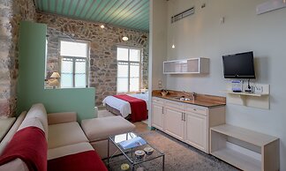 KIRIAKI GUESTHOUSE & SUITES