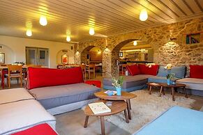 KIRIAKI GUESTHOUSE & SUITES