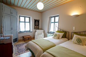KIRIAKI GUESTHOUSE & SUITES