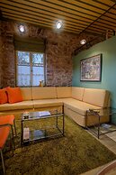 KIRIAKI GUESTHOUSE & SUITES