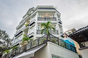 Cozrum Homes - Retro House