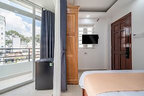 Cozrum Homes - Retro House