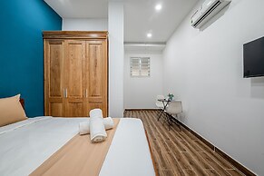 Cozrum Homes - Retro House