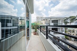 Cozrum Homes - Retro House